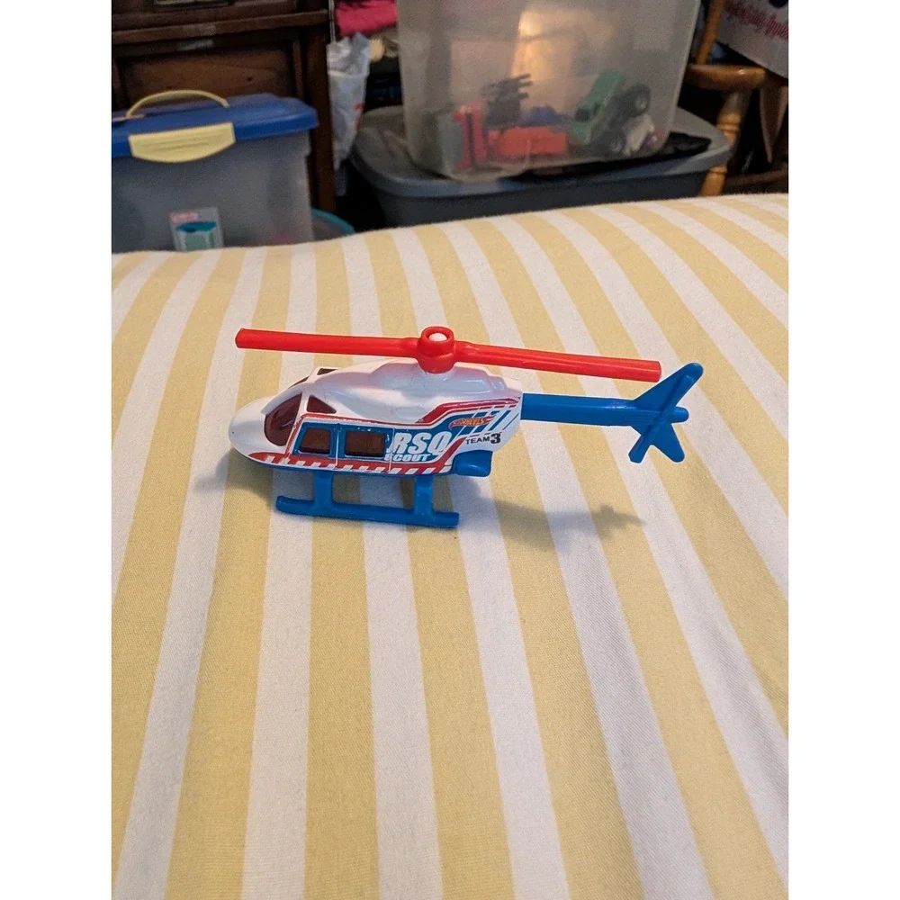 Hot Wheels 2015 HW City Propper Chopper Blue White Diecast Helicopter 52/250